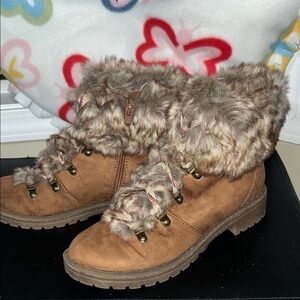Target Brown Faux Fur Cuff Lace-Up Ankle Winter Boots